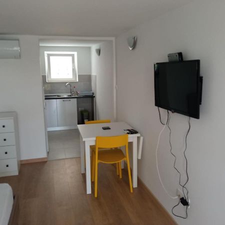Apartmani Jure Perić Duće Zewnętrze zdjęcie