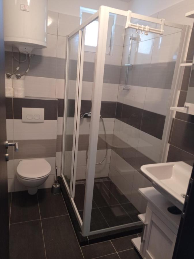 Apartmani Jure Perić Duće Zewnętrze zdjęcie