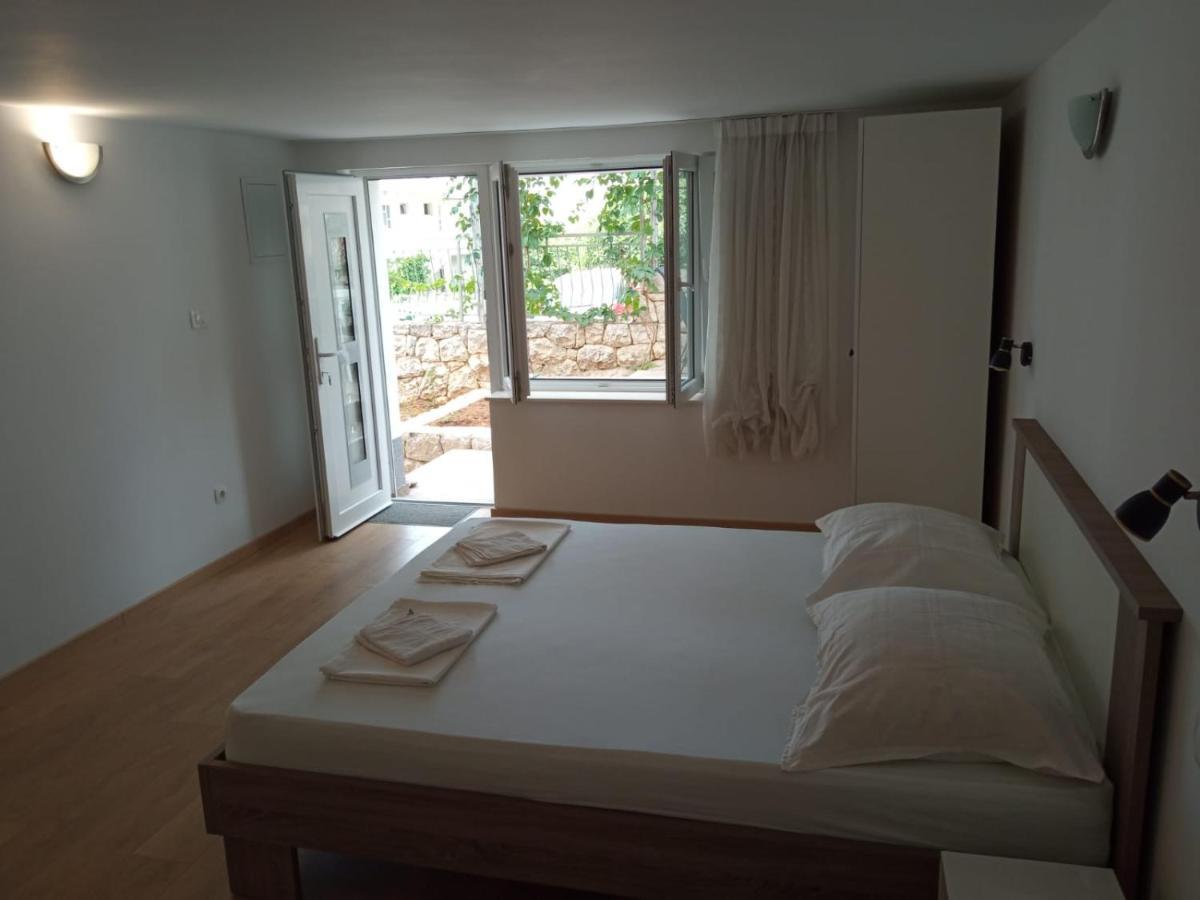 Apartmani Jure Perić Duće Zewnętrze zdjęcie